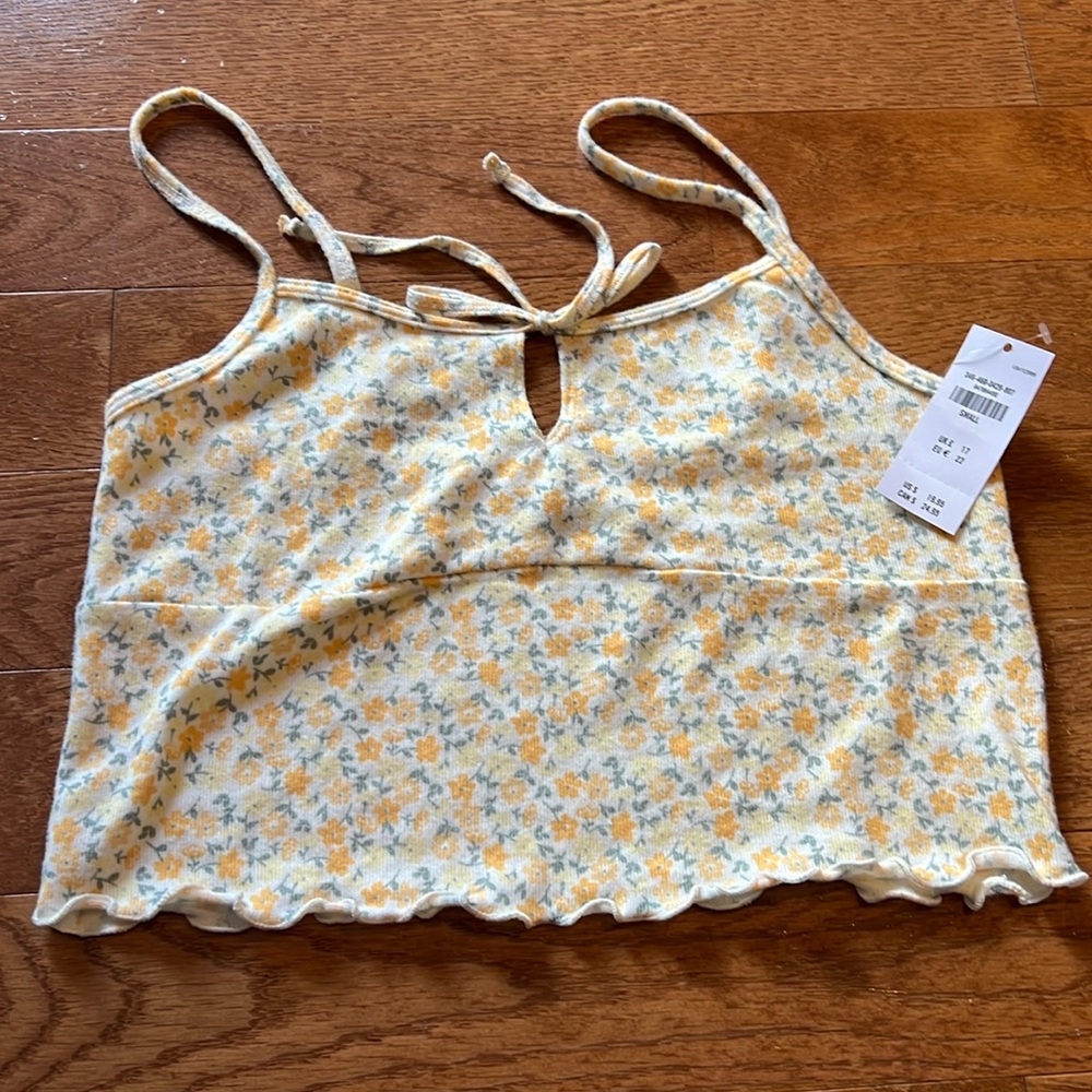 Gilly Hicks small yellow floral adjustable strap tank top very very soft
